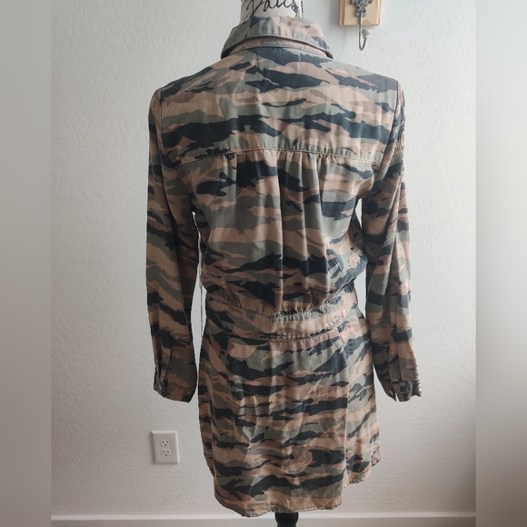 🆕 Dear John Ruched Camouflage Distressed Trenchcoat/ Button down Dress (S) - Picture 3 of 9